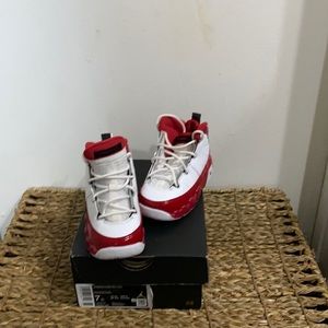 Jordan Retro Sneakers